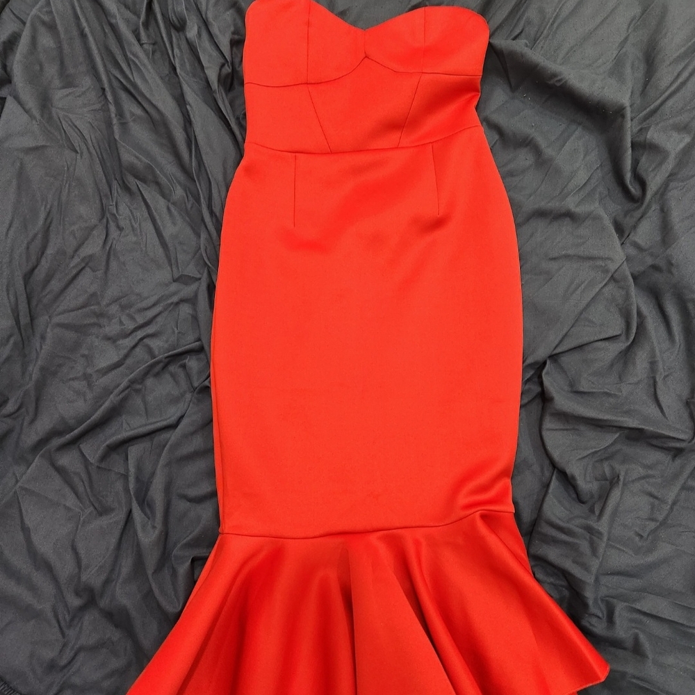 Express Vibrant Red Strapless Dress